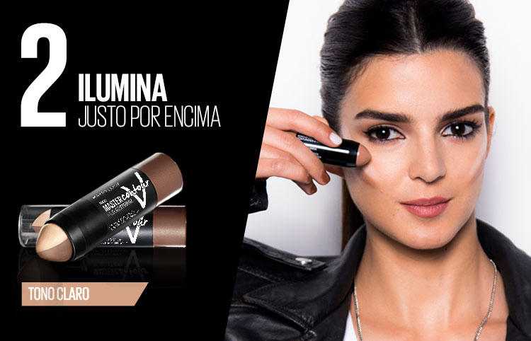 Clara lago Ilumina